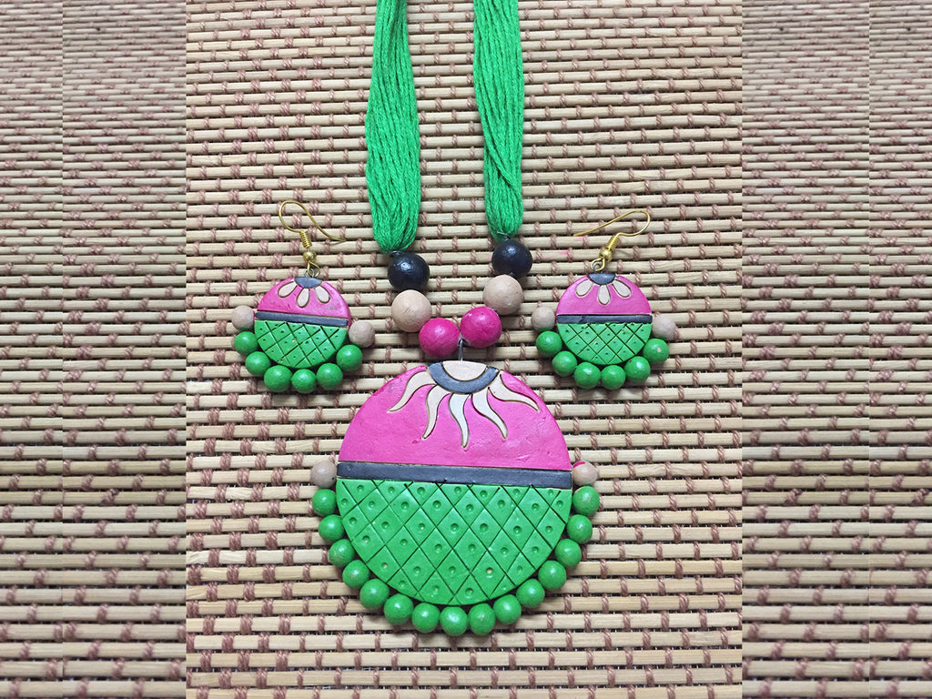 Green Pink Spherical Terracotta Neckpiece with Ear DropsGreen Pink Spherical Terracotta Neckpiece with Ear Drops