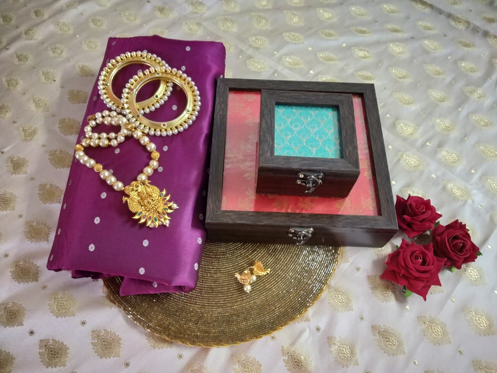 Green Banarasi Jewellery Box